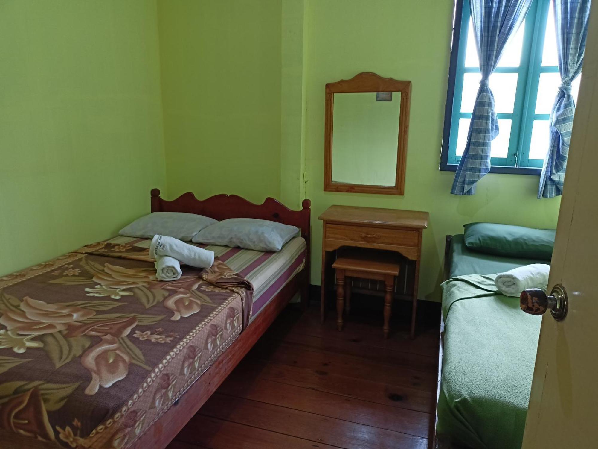Las Vegas Lodge And Restaurant Banaue Rum bild